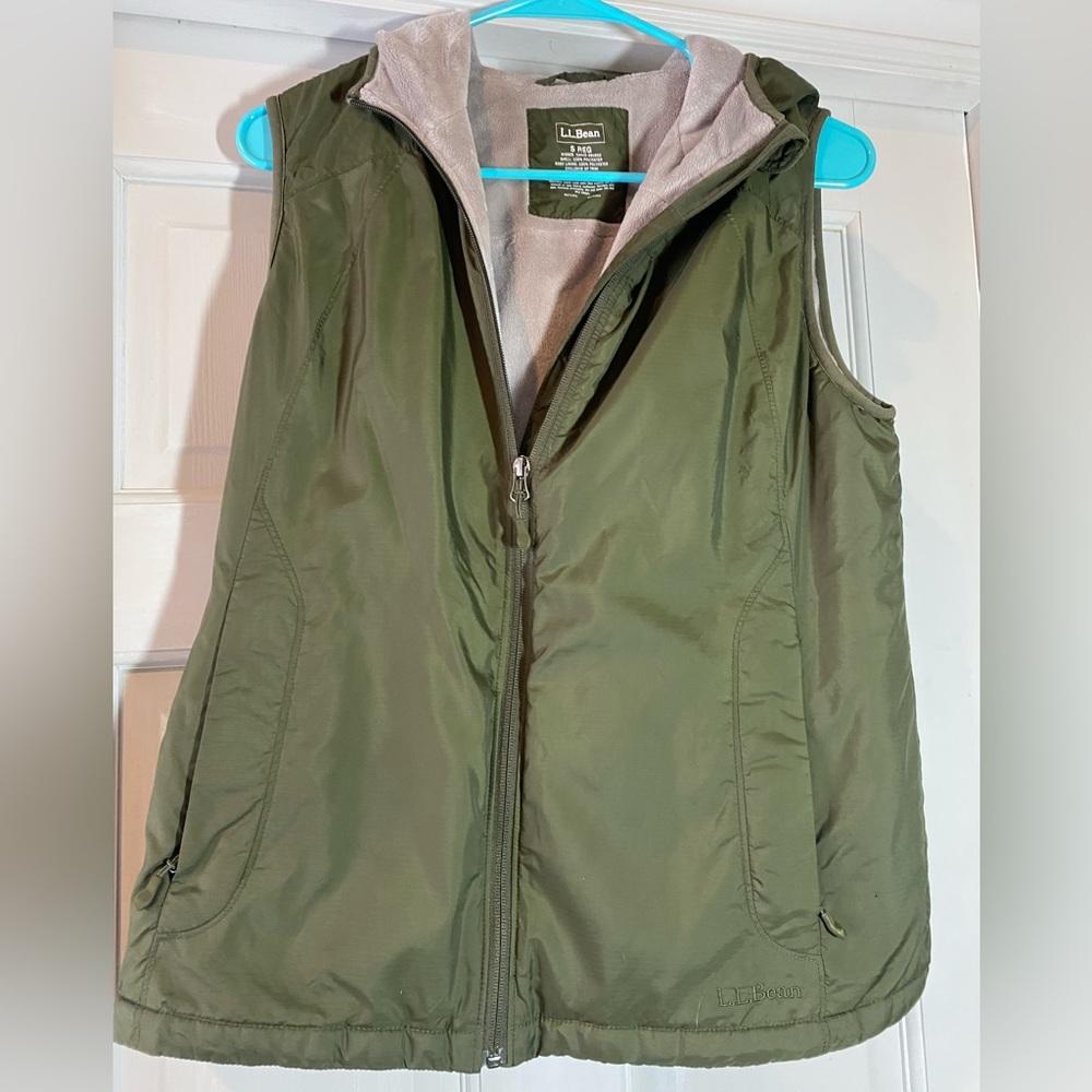 LL Bean green fleece lined vest S